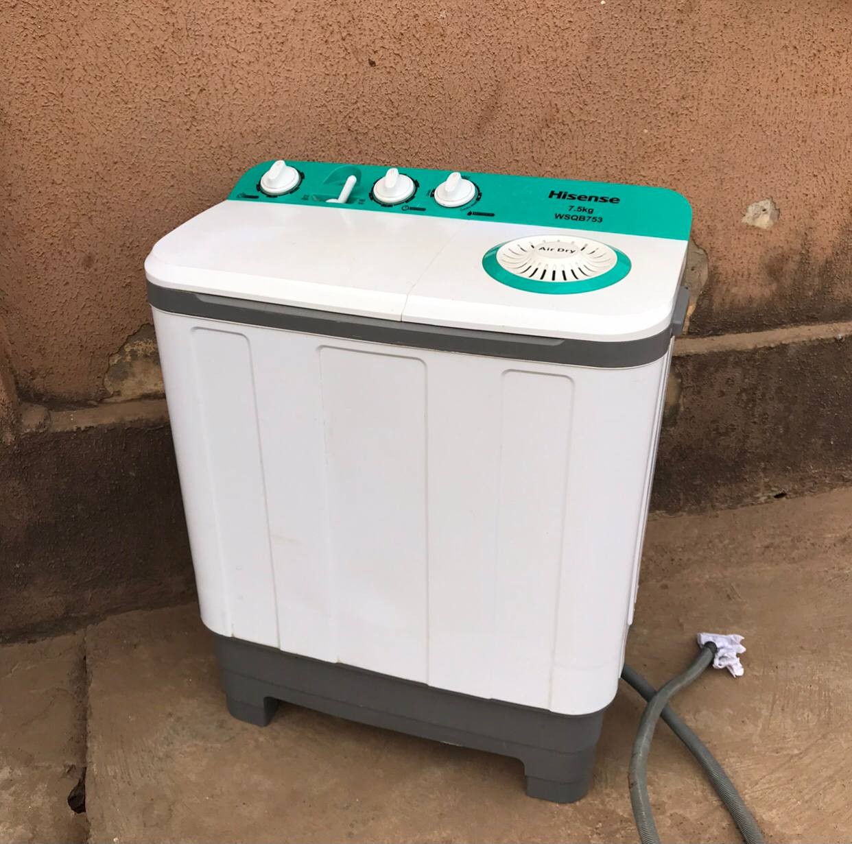 ❌❌SOLD-OUT❌❌Clean Hisense WM753-WSQB 7.5KG Top Load Twin Tub Washing Machine For-Sale