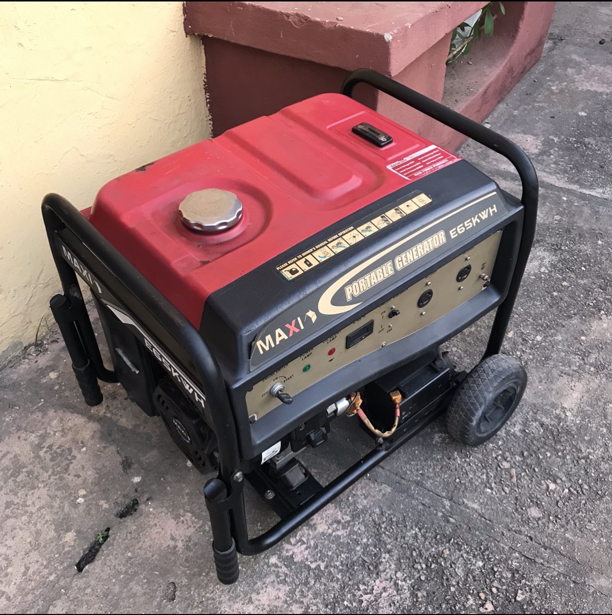 ❌❌SOLD-OUT❌❌ .... Clean Maxi Generator 8.1KVA / 6.5KW - (Key + Wheels & Handle) For-Sale