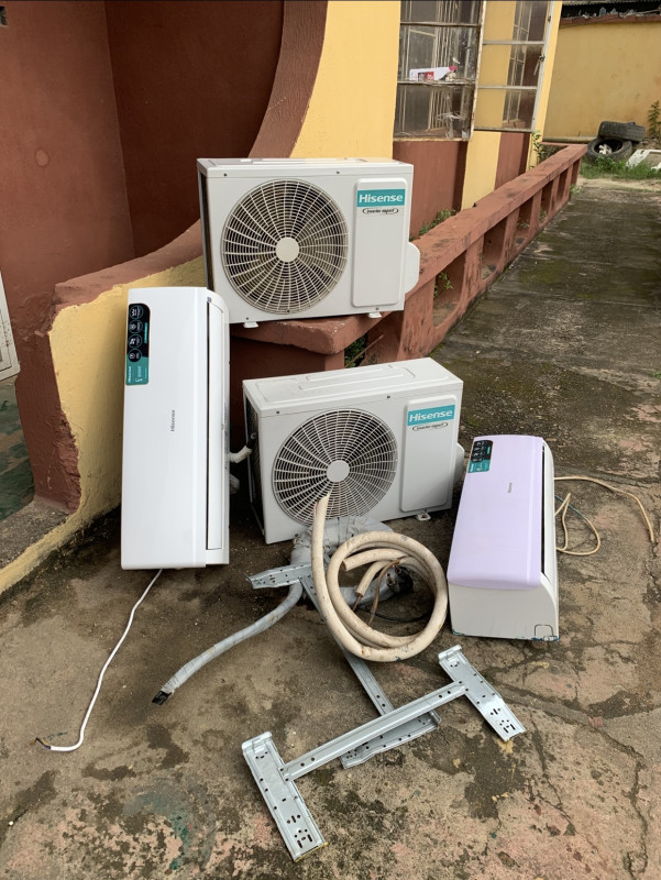 V.Clean 1.5Hp Hisense Inverter Air-Conditioner With Kit & Indoor Hanger For-Sale