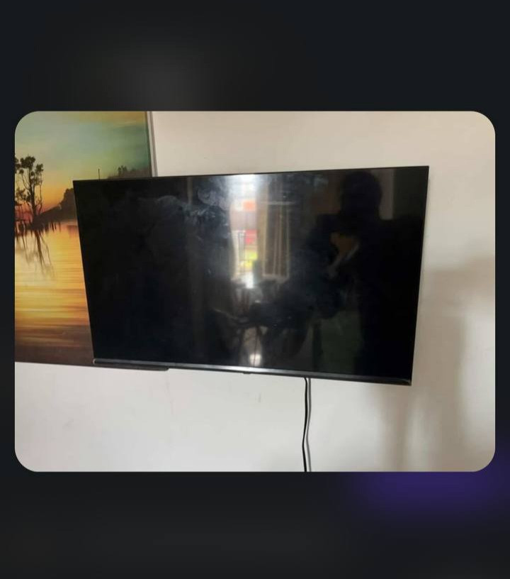 Very Clean Hisense LED Backlight 32 inches Tv [ Product Code >> 0225 ]