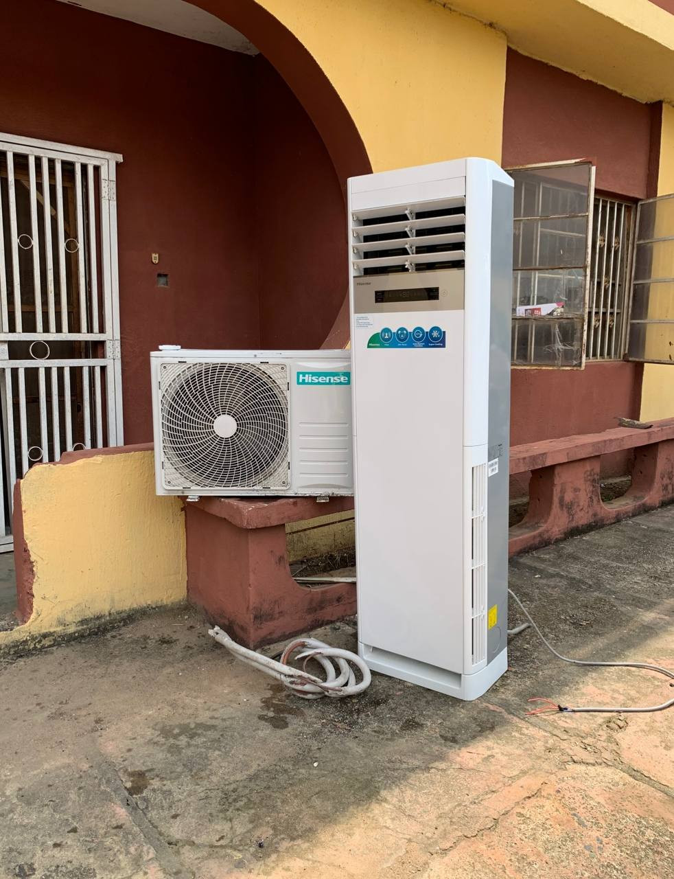 V.Clean 2Hp Hisense Floor Standing Air Conditioner AF20SC1 With Kit For-Sale