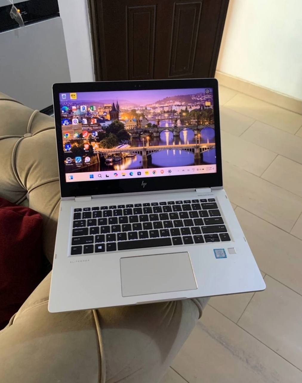 V.Clean, 16Gb Ram, 512Gb Ssd, Corei7, Keyboard Light, 3Hurs Ba3 Life, Finger Print, Face ID, ScreenTouch, Hp EliteBook X360 1040 G5 Convertible Laptop For-Sale [ Product Code >> 0291 ]