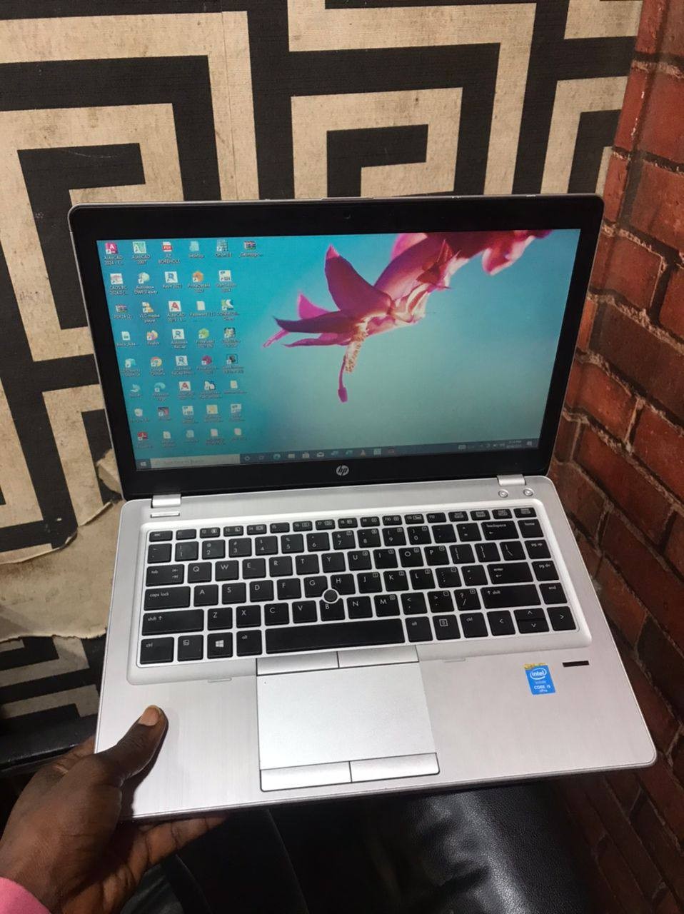 V.Clean 4Gb Ram, 500Gb Hdd, Corei5, Keyboard Light, Hp Folio 9480M Laptop for-Sale