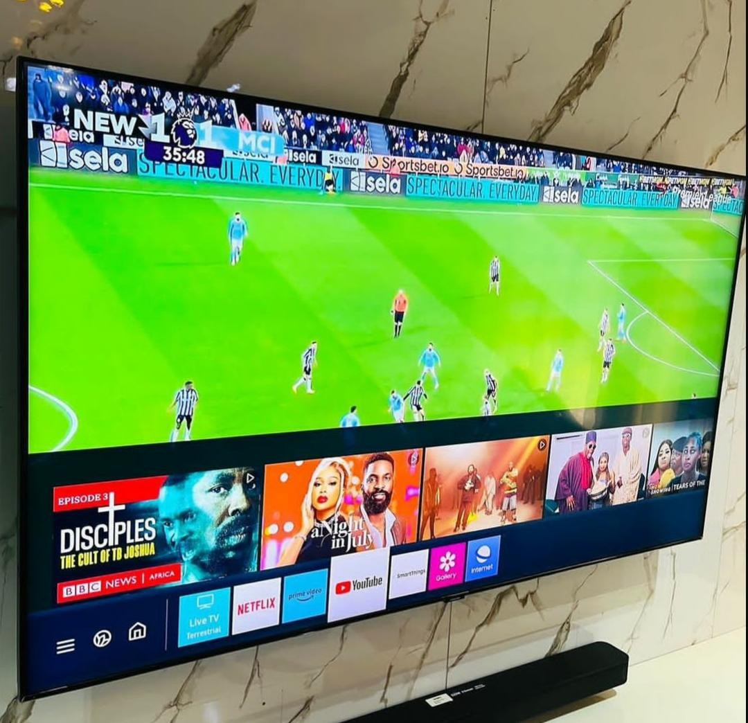 ❌❌SOLD-OUT❌❌  V.Clean  Samsung Slim with amazing graphics 65Inches Class HDR 4K UHD Smart QLed Tv 65Q6 For-Sale