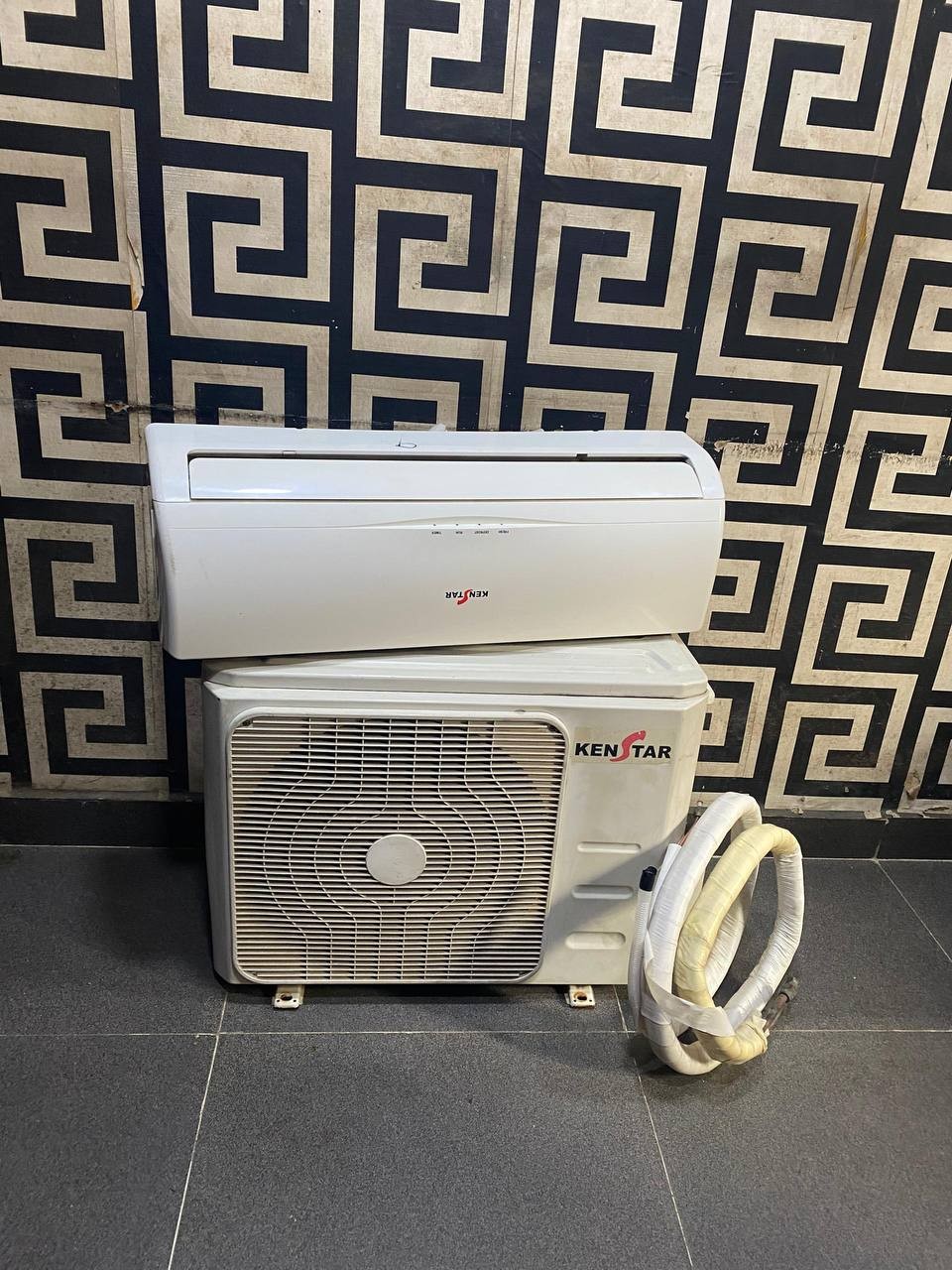V.Clean 1.5Hp Kenstar Air- Conditioner With Kit & Already Filled Gas For-Sale