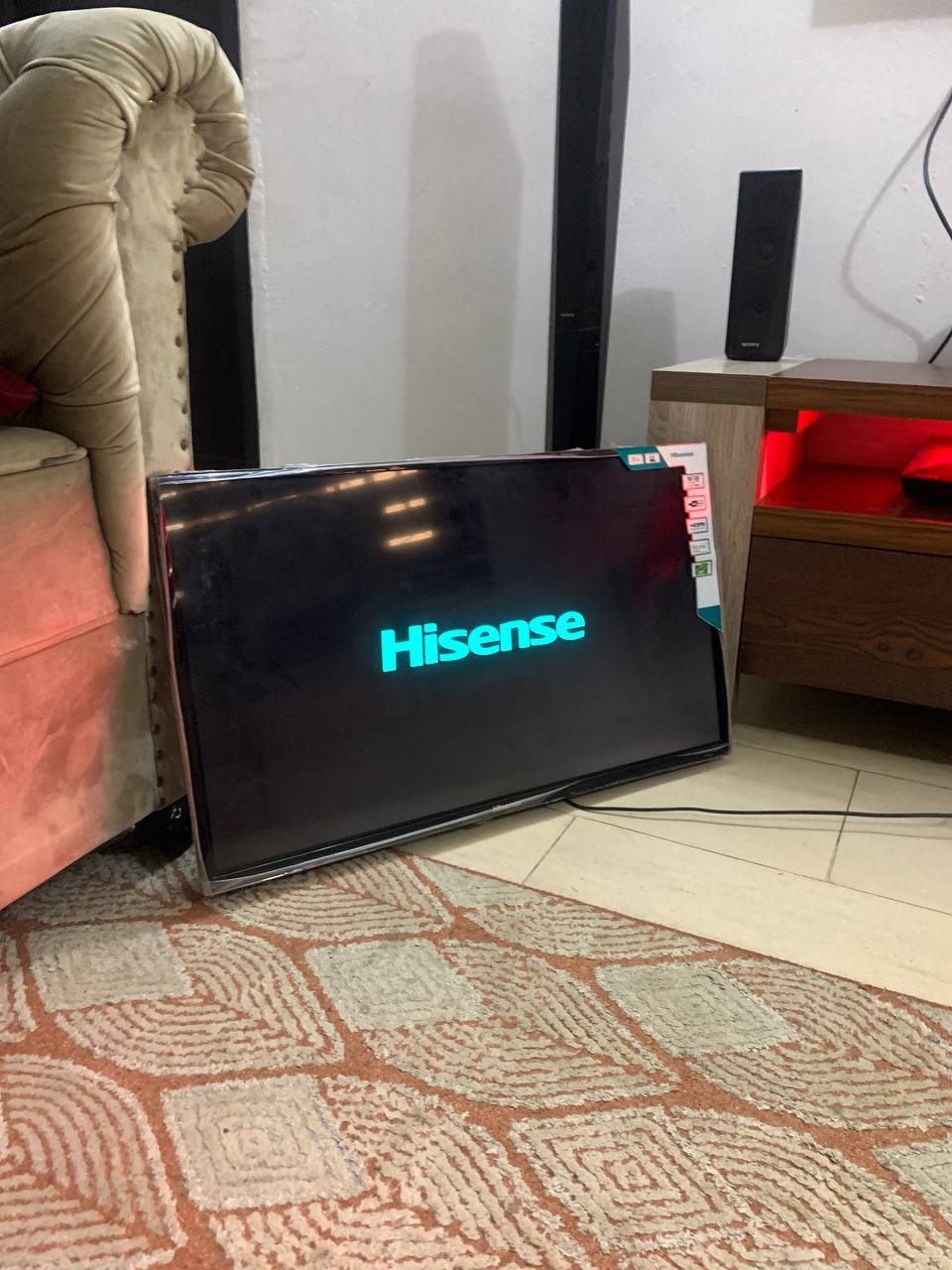 ❌❌SOLD-OUT❌❌..V.Clean 32Inches Hisense Tv For-Sale