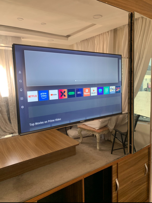 Super Clean, 2Weeks Used 43Inches Mora Bluetooth, 4k smart Frameless Tv Powered by Hisense With VIDAA Os For-Sale [ Product Code >> 0338 ]