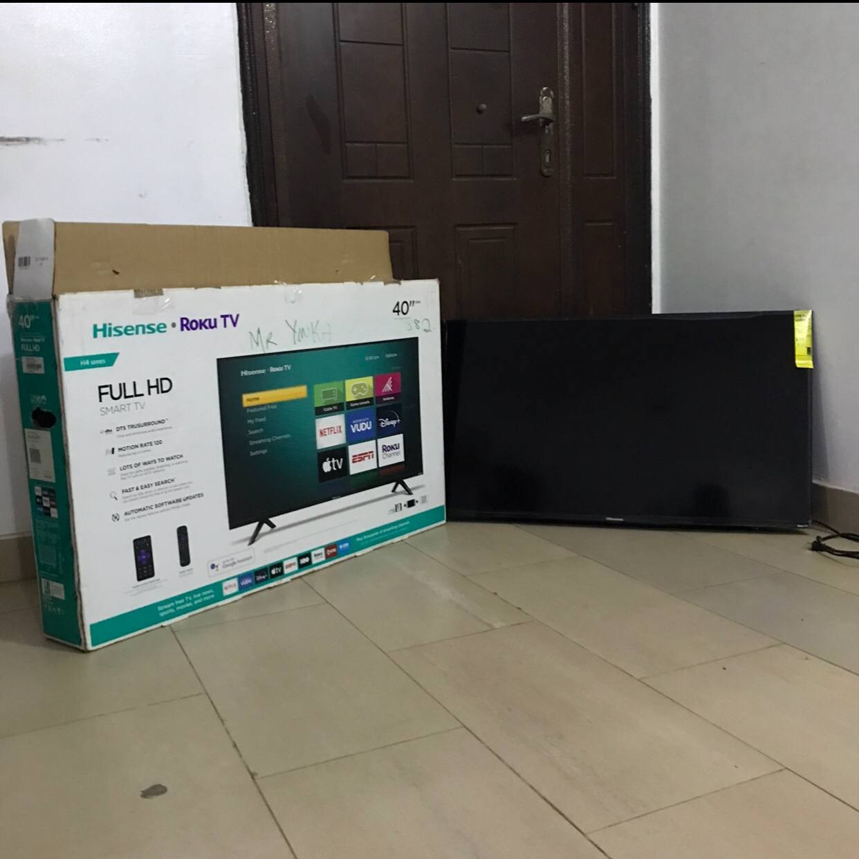 V.Clean 40Inches Hisense Smart Tv With Park and all For-Sale