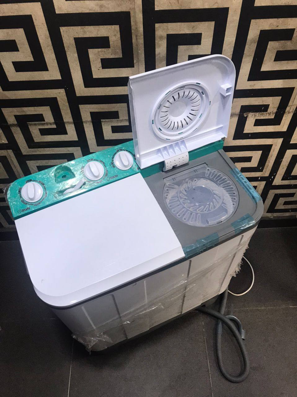 ❌❌SOLD-OUT❌❌ V.Clean 2Weeks Used Hisense Top Load Twin Tub 7.5KG (WSQB753) Washing Machine For-Sale