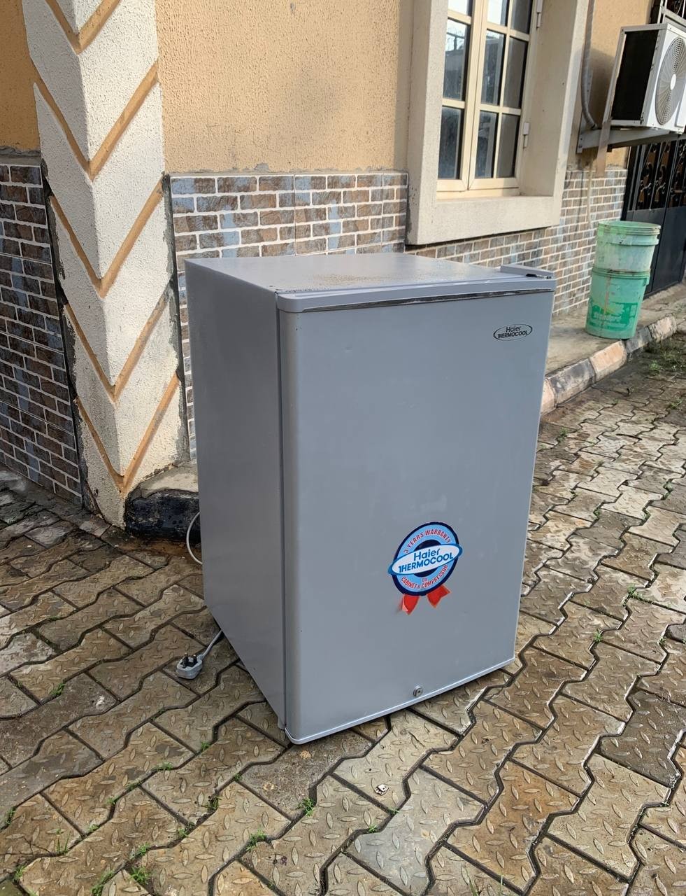 V.Clean 125Litters Haier Thermocool table top Fridge For-Sale