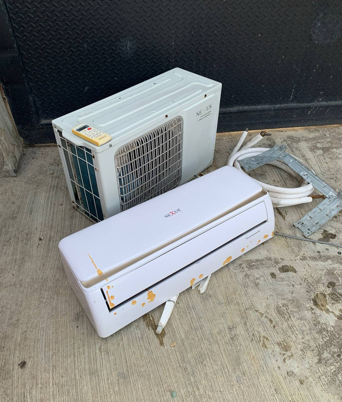 V.Clean, 1Hp Nexus Air-Conditioner With Already Filled Gas, Kit, Both Indoor and Outdoor Hanger For-Sale [ Product Code >> 02678 ]