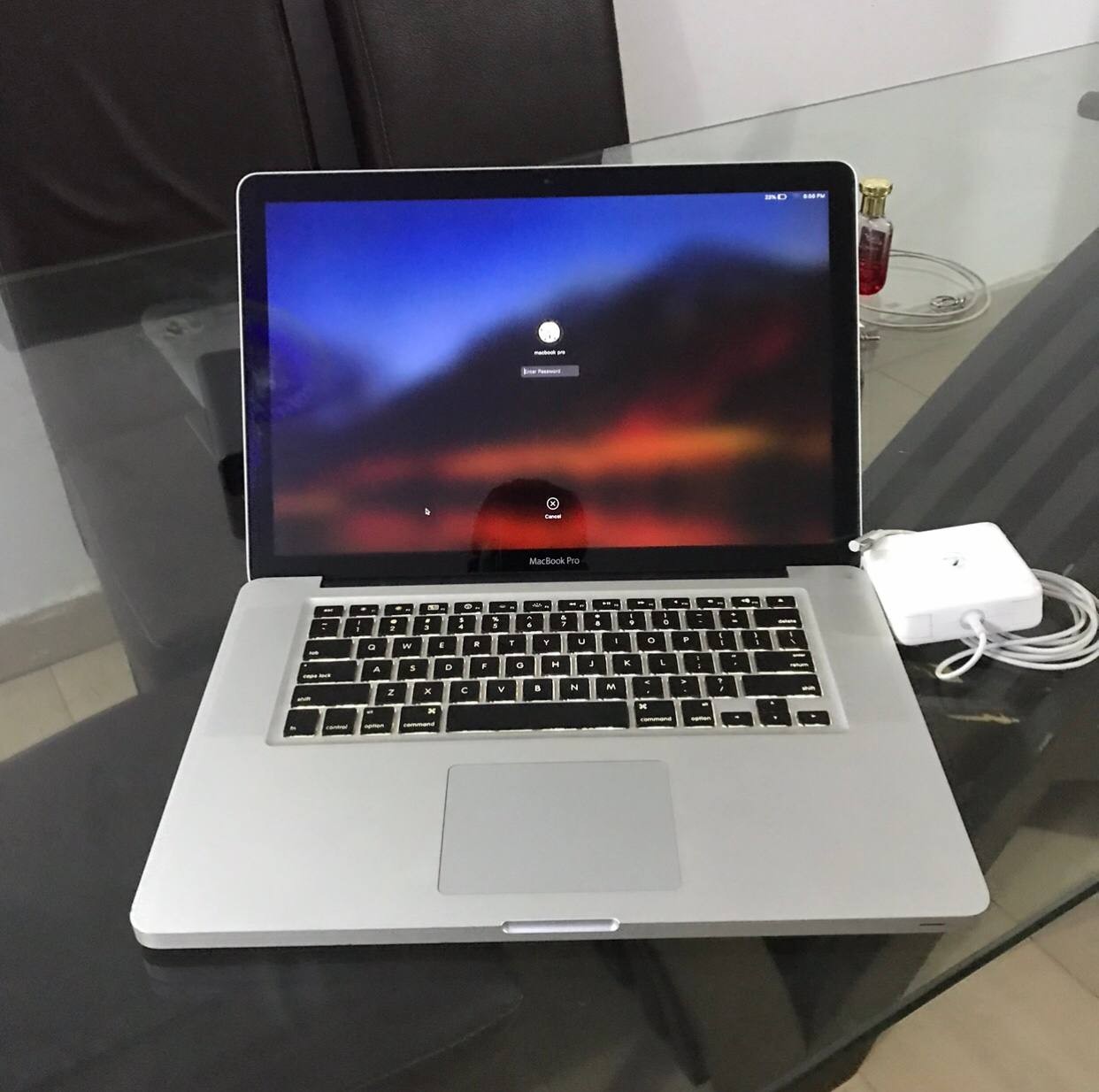 ❌️SOLD-OUT ... V.Clean 8Gb Ram, 256Gb Ssd, Corei7, keypad Light, 2011 Macbook Pro Laptop For-Sale