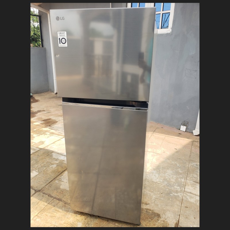 V.Clean, Few Months Used, LG Double Door Smart Inverter Refrigerator B212PLGB For-Sale