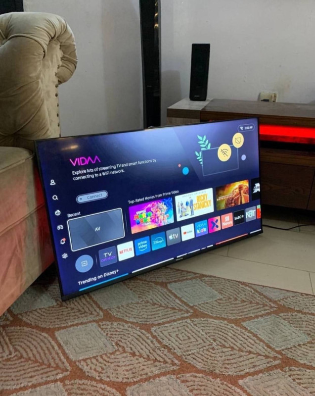 V.Clean 40Inches Hisense 4K Smart Frameless Tv For-Sale