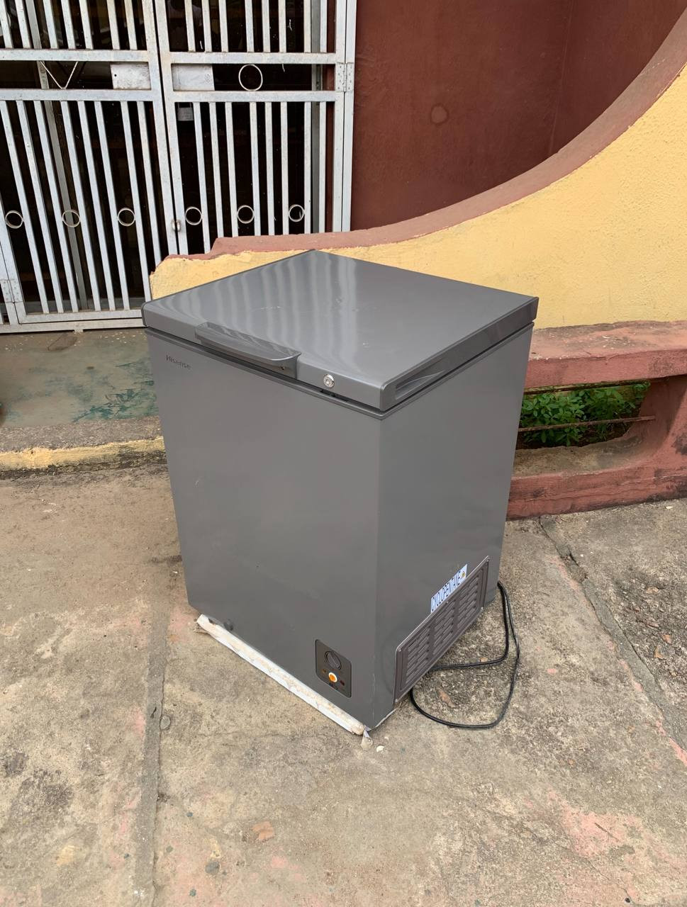 ❌❌SOLD-OUT❌❌   V.Clean, One Month Used, Hisense Chest Freezer 144L 180SH-FC For-Sale [ Product Code >> 0240 ]