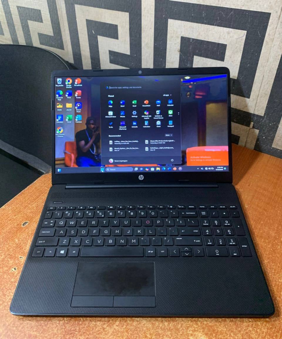 V.Clean 4Gb Ram, 500Gb Hdd, 4 Hours Ba3 Life, Intel Pentium, Hp 15 Laptop For-Sale [ Product Code >> 0344 ]