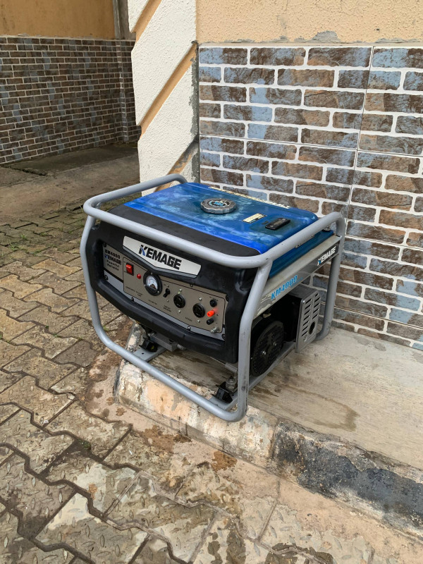 V.Clean 3.5Kva, 100% Copper  Kemage Manual Starter Power Generator- Km4000 For-Sale [ Product Code >> 0474 ]