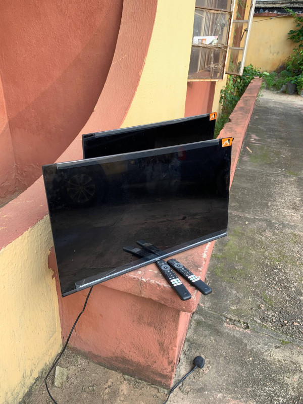 V.Clean 1Week Used 32Inches 4K Android Frameless TCL Smart Tv For-Sale [ Product Code >> 0614 ]
