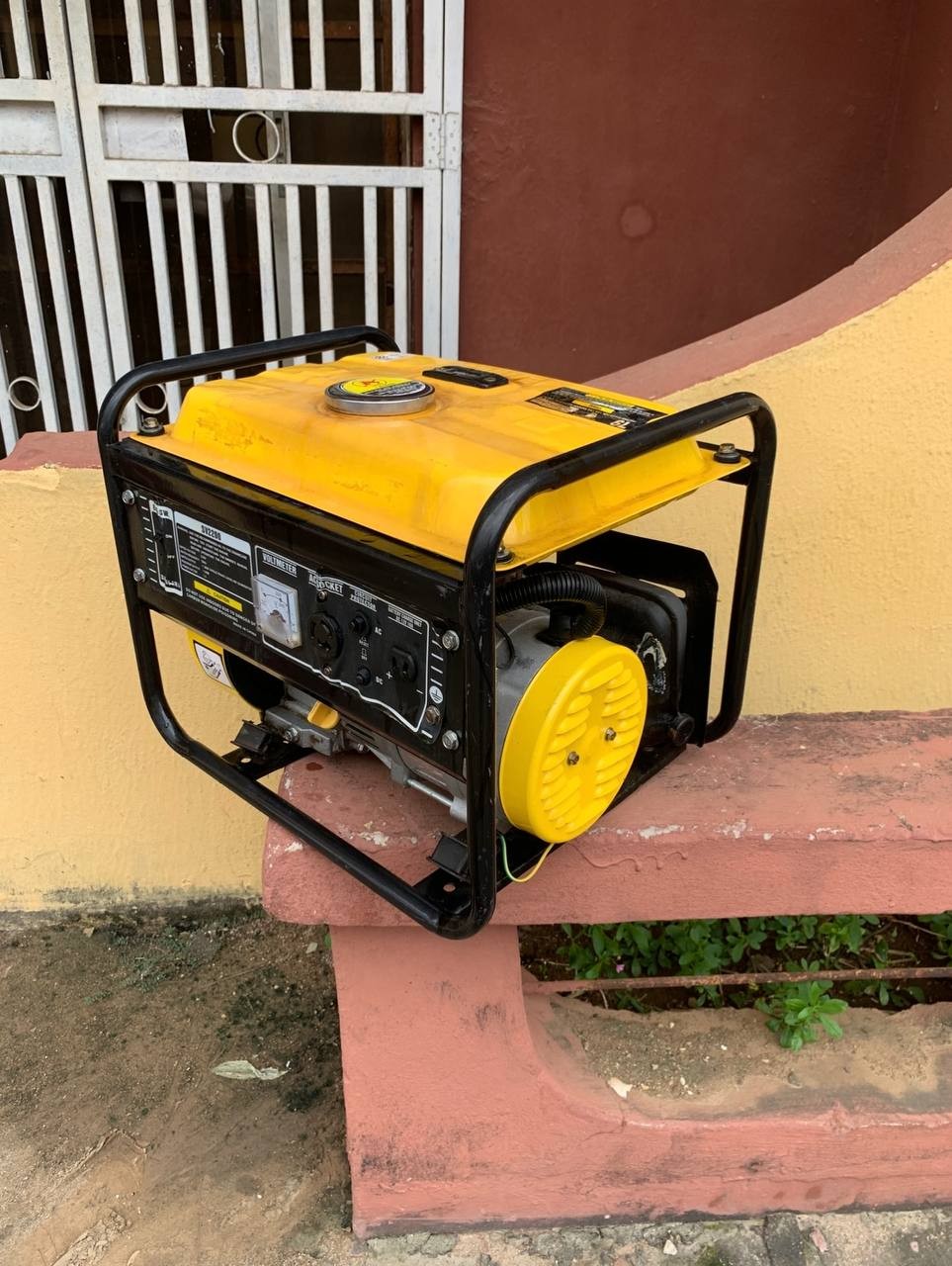 ❌❌SOLD-OUT❌❌ V.Clean, 1.9Kva, 100% Copper, Senwei Medium Generator For-Sale