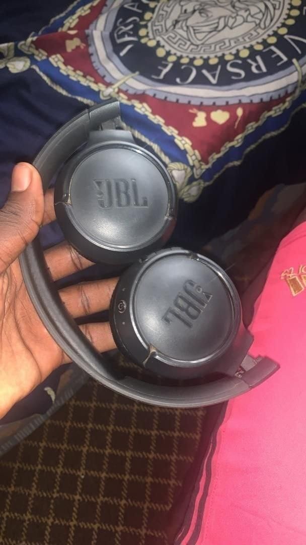 JBL TUNE500Bt Headset