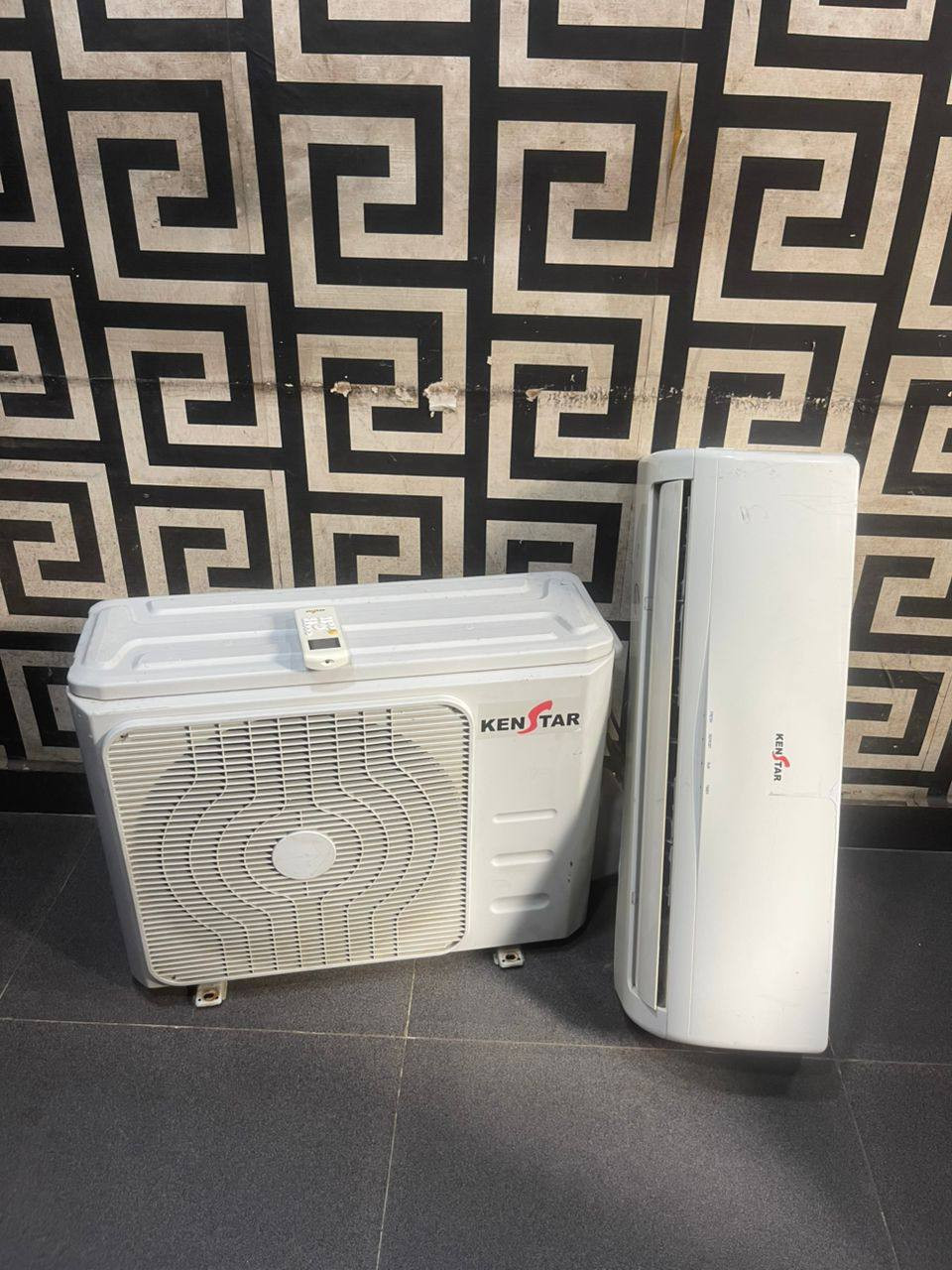 Clean 1.5Hp Kenstar Air-Conditioner With Already Filled Gas For-Sale