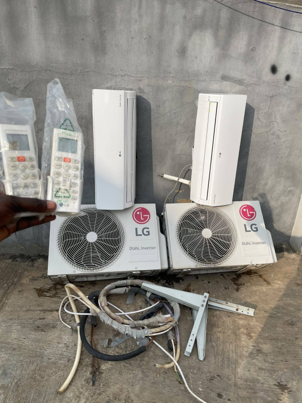 V.Clean 1Hp LG Dual Inverter with the full kit, Indoor and Outdoor Hanger, already filled with R410A Gas For-Sale  [ Product Code >> 0699 ]