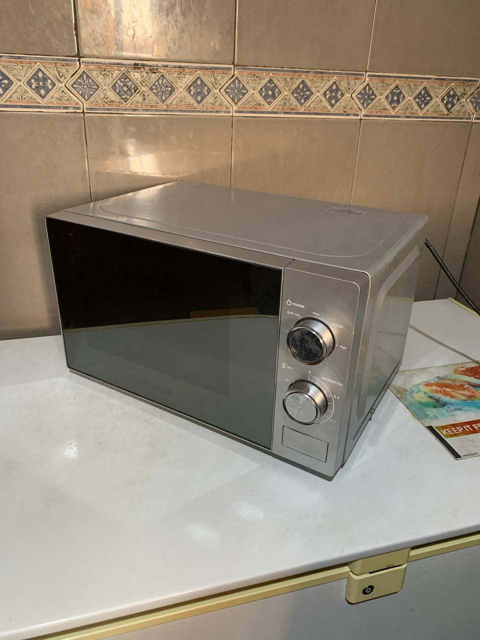 ❌❌SOLD-OUT❌❌ V.Clean, 1Month Used,  20L Microwave Oven H20MOMS10 For-Sale