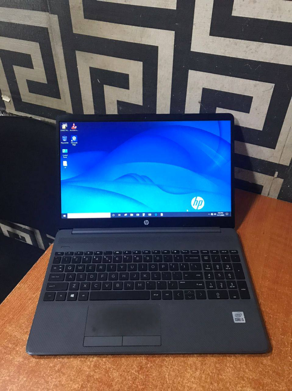 V.Clean, 4Gb Ram, 1Tb, Corei5, 2-3Hours Ba3 Life, Hp 250 Laptop For-Sale