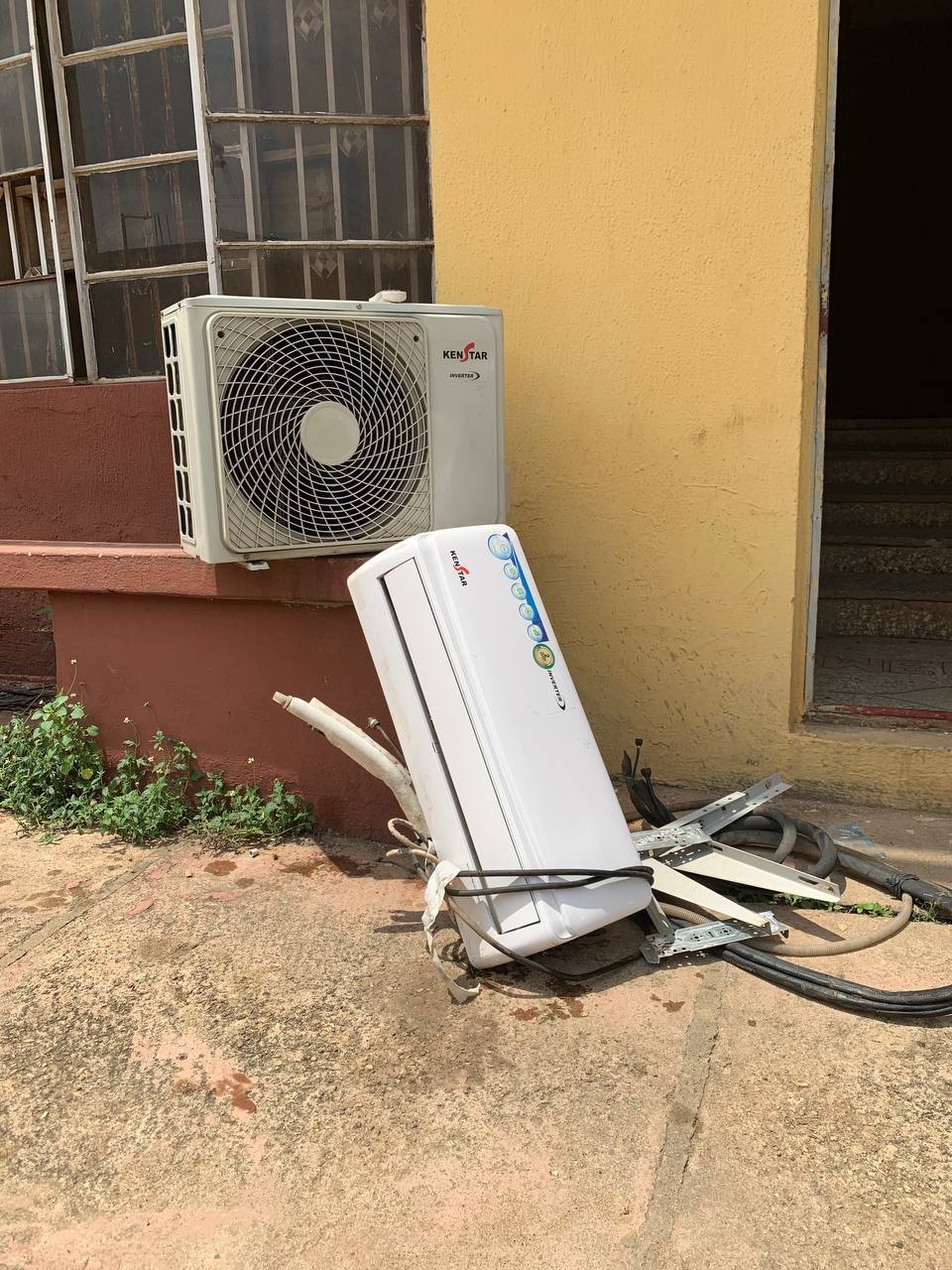 V.Clean Kenstar 1HP Inverter Split Unit Air Conditioner With Kit, Already Filled Gas, Inner & Outdoor Hanger For-Sale