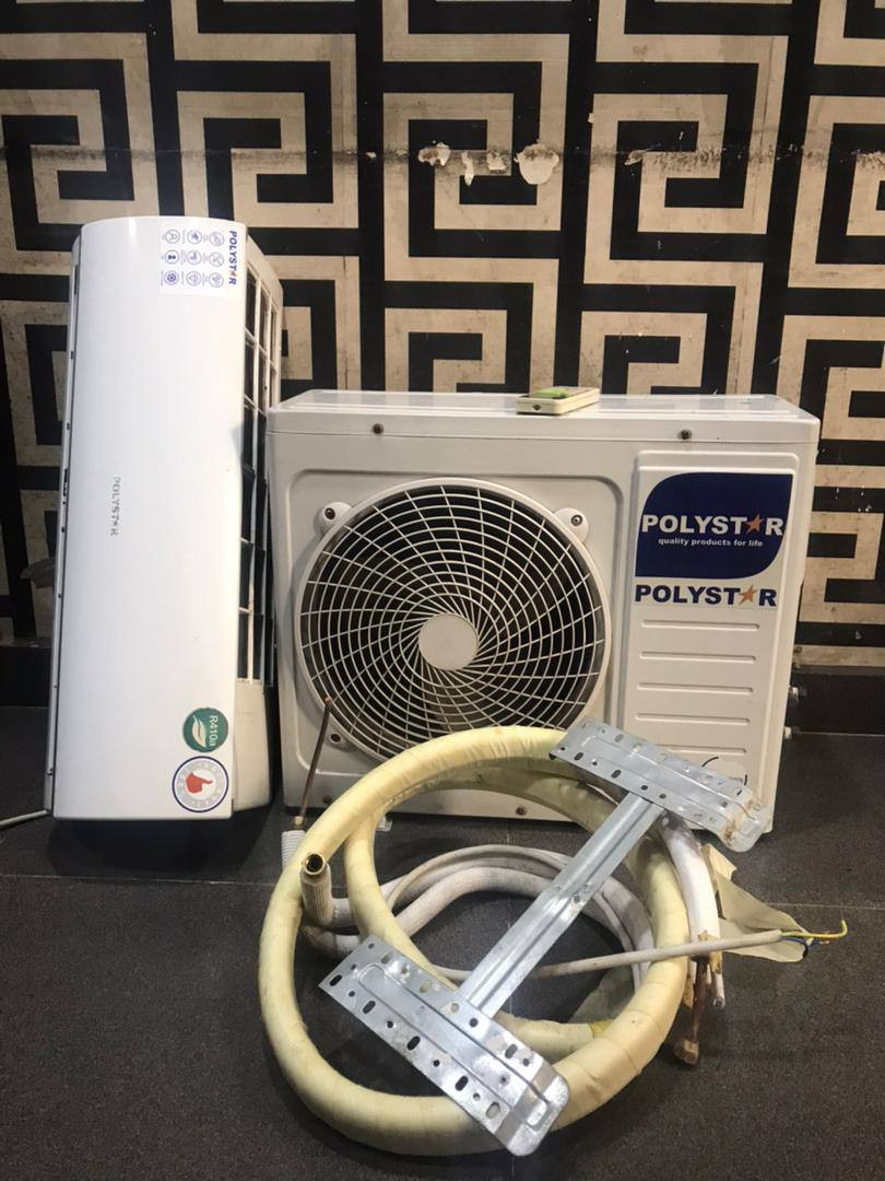 V.Clean 1Hp Polystar Air-Conditioner With Already Filled Gas Indoor Hanger and Kit For-Sale