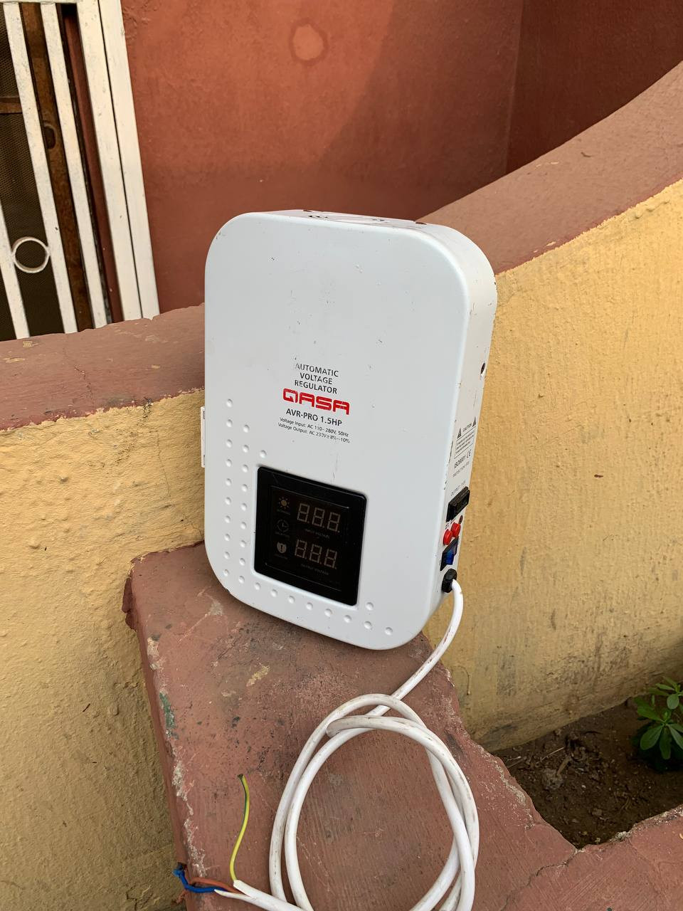 V.Clean 2000Va Century Qasa Automatic Voltage Regulator Stabilizer For-Sale