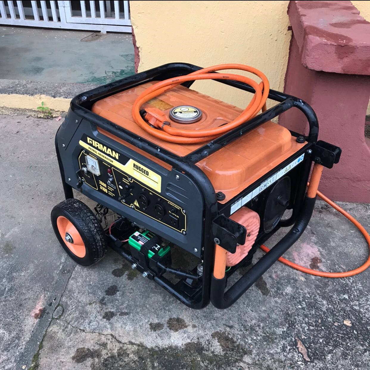 ❌️SOLD-OUT ... V.Clean Sumec Firman Rugged 3.1 Kva Generator with Key Starter | RD-3910 With A dual Carburetor (Gas & Petrol) For-Sale