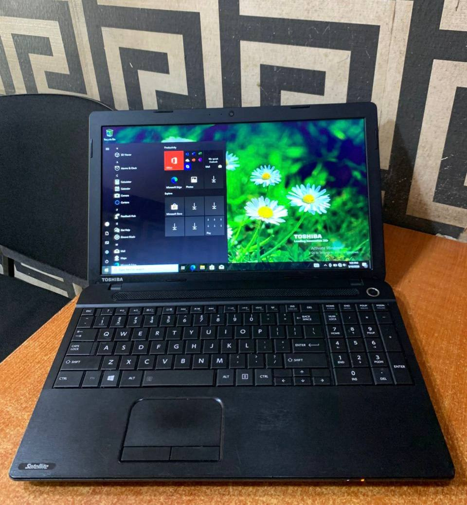 Clean 4Gb Ram, 500Gb Hdd, 2Hurs Ba3 Life, Toshiba Satellite Laptop For-Sale [Product Code >> 0478 ]