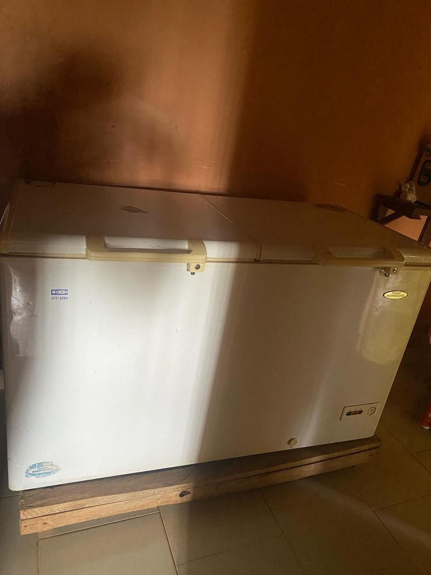 Very Clean Thermocool chest freezer HTF-429H