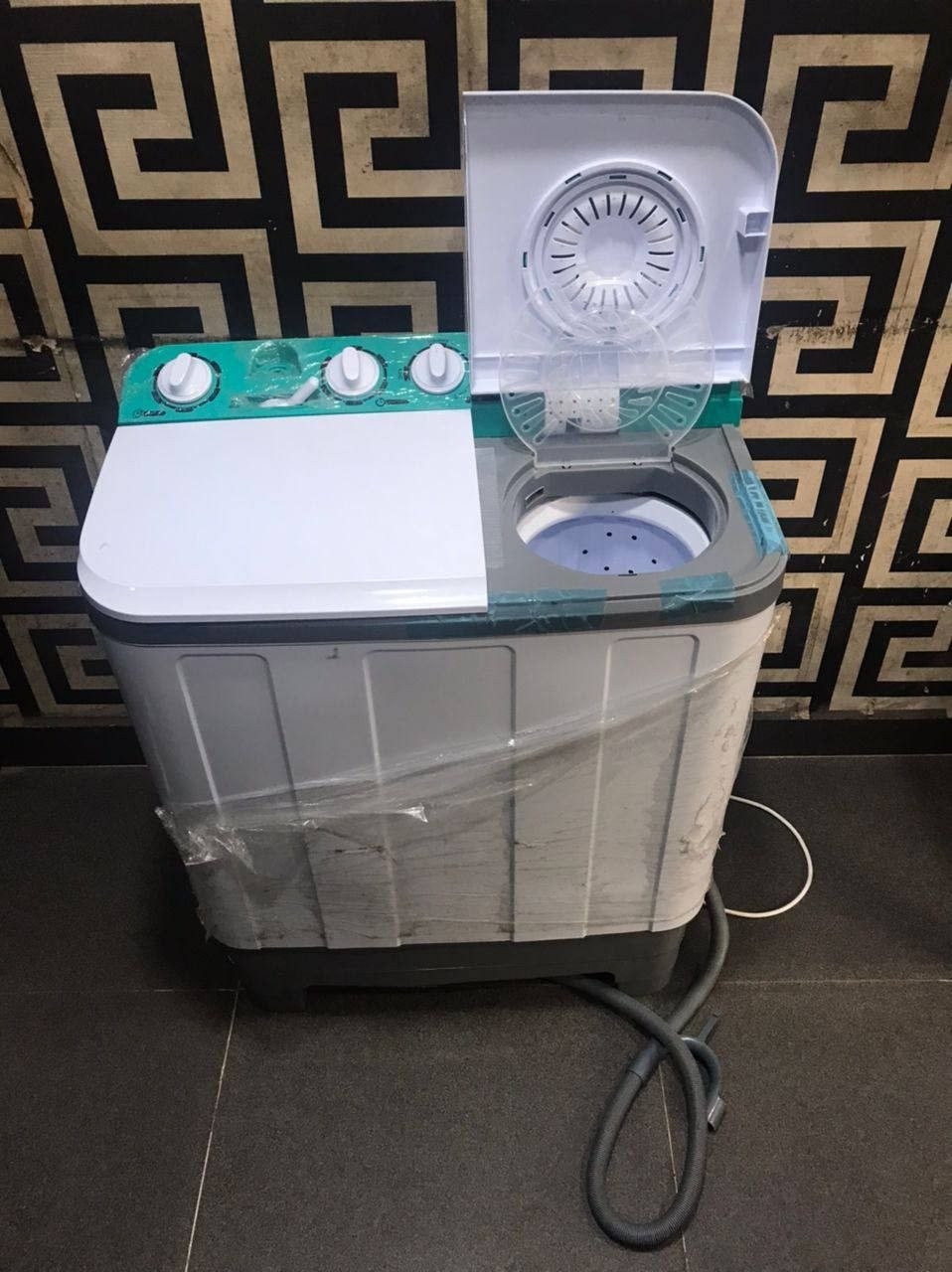 ❌❌SOLD-OUT❌❌ V.Clean 3Weeks Used Hisense Top Load Twin Tub 7.5KG (WSQB753) Washing Machine For-Sale [ Product Code >> 400 ]