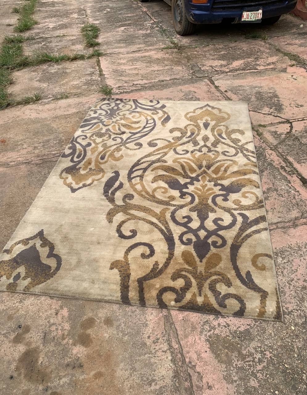 V.Clean Large Brown Color Center Rug For-Sale