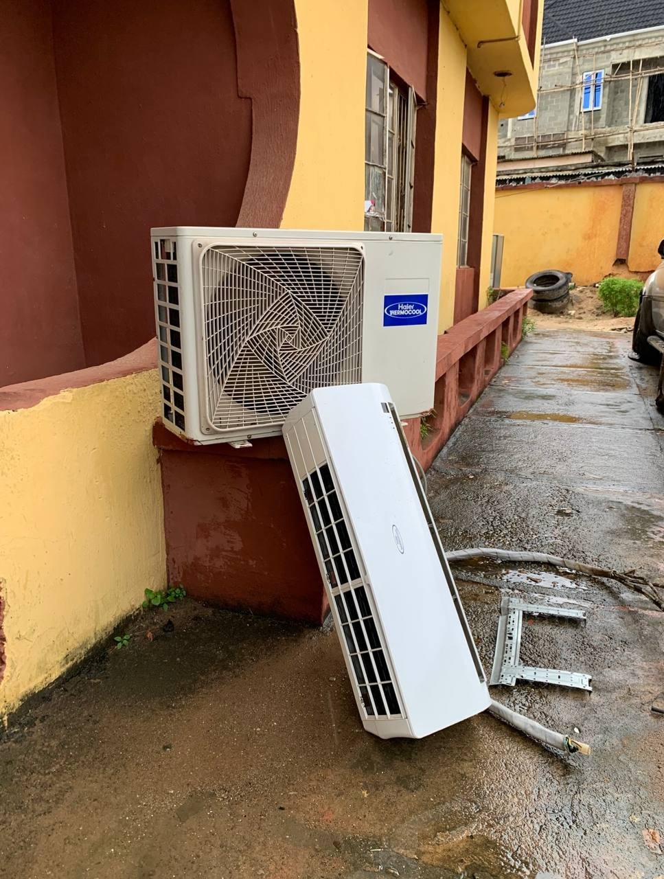 ❌❌SOLD-OUT❌❌....V.Clean 1Hp Inverter Haier Thermocool Air-Conditioner With Already Filled Gas, Kit and Indoor Hanger For-Sale