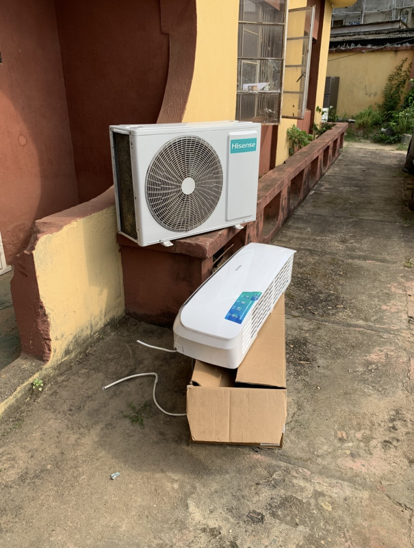 V.Clean 2026 Model, 1Month Used 2Hp Hisense Low-Voltage Storage Air-Conditioner With Gas For-Sale [ Product Code >> 0434 ]
