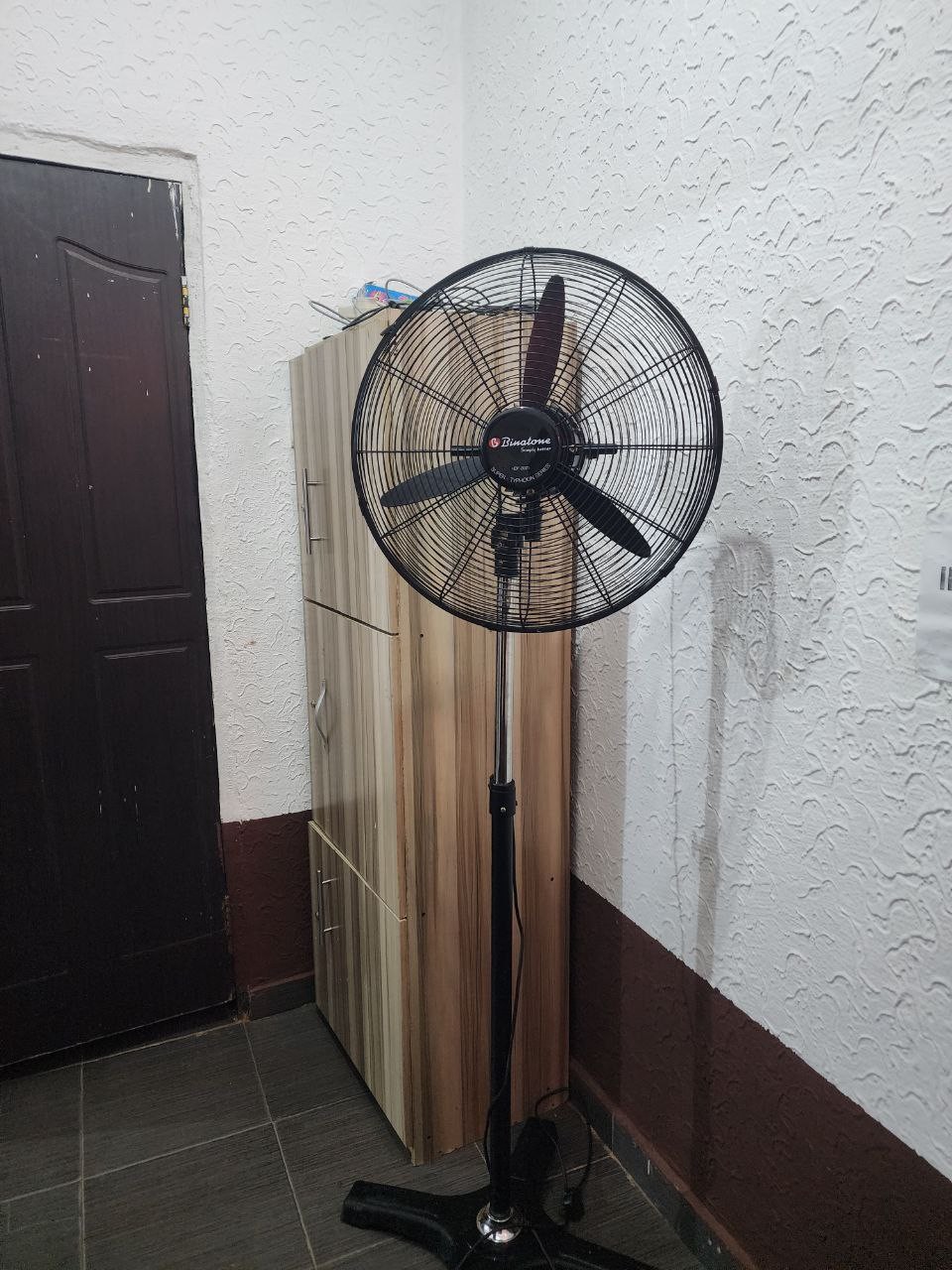 V.Clean 20-inches binatone standing fan For-Sale