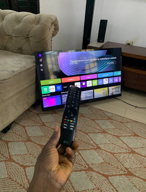 V.Clean 1Week Used 2025 Model 43Inches LG 43 UT73006LA 4K UHD Smart Frameless Tv With magic Remote For-Sale  [ Product Code >> 0502 ]