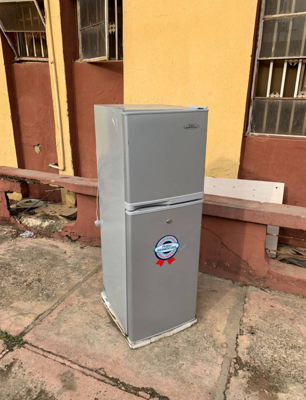 ❌❌SOLD-OUT❌❌ V.Clean 3Months Ised Haier Thermocool Double Door Refrigerator HRF-160BEX SLV For-Sale [ Product Code  >> 0448 ]