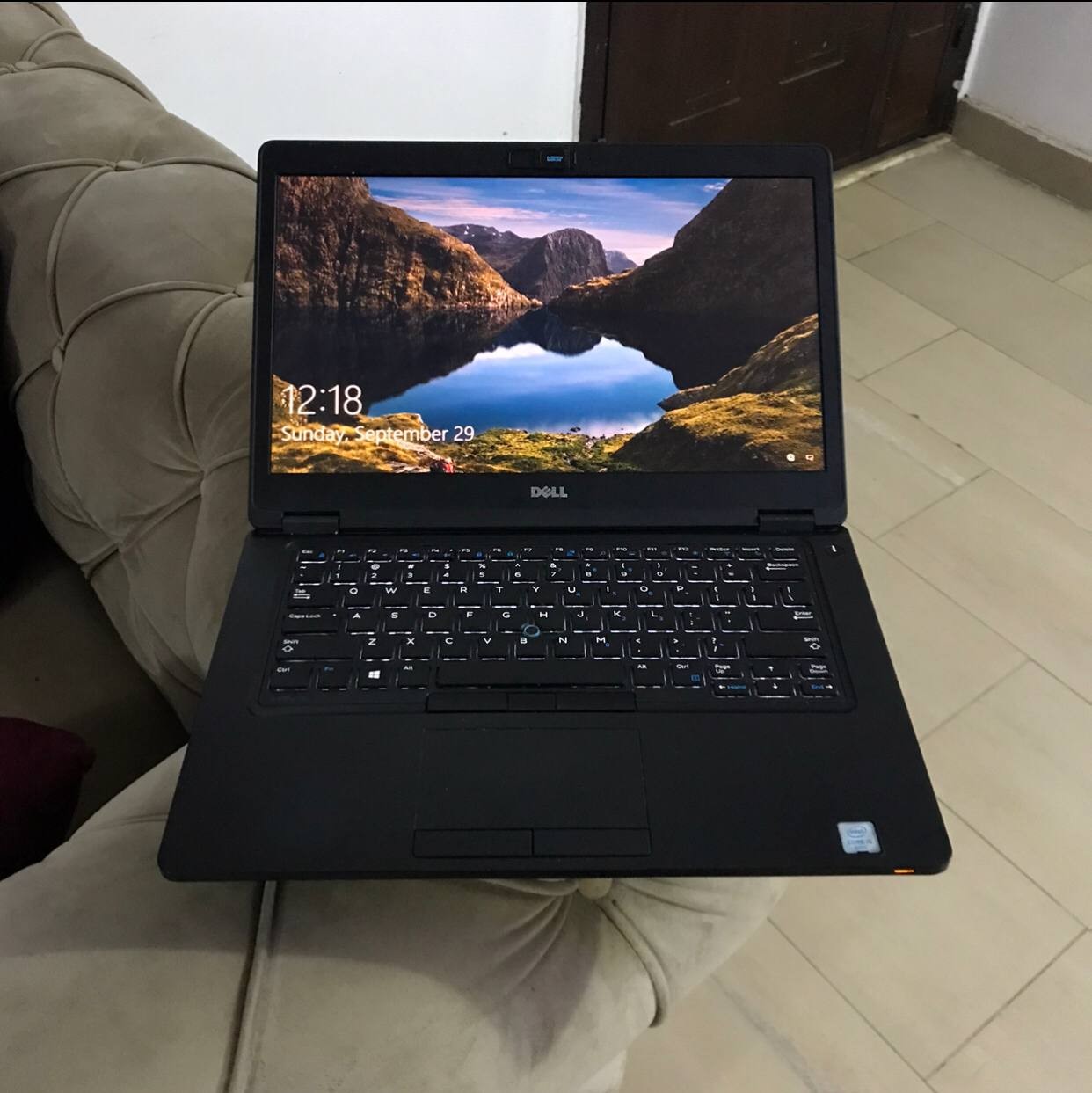 ❌❌SOLD-OUT❌❌ 1Month Used, 8Gb Ram, 256Gb Ssd, Corei5, Keyboard Light, Dell Latitude 5480 Laptop For-Sale