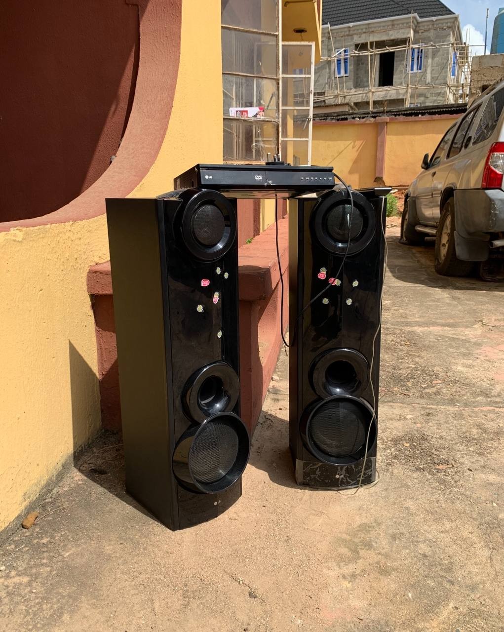 V.Clean 600Watt LG DVd Home theater, Bluetooth Sound System For-Sale