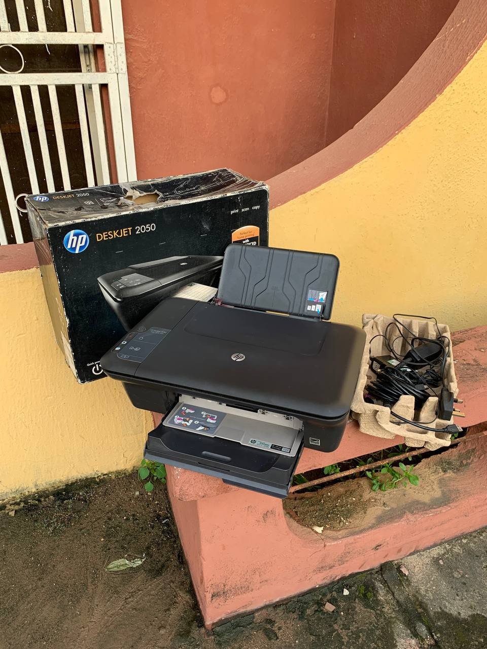 V.Clean 3in1 Photocopy, Scan & Print Hp Deskjet 2050 For-Sale