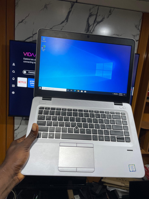 HP ELITEBOOK 840 G3 8GB RAM 256GB SSD BACKLIGHT KEYBOARD 6TH GENERATION INTEL CORE I7 PROCESSOR