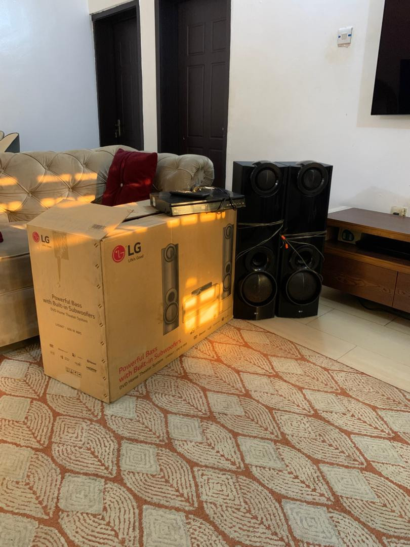 V.Clean 2Months Used, 600W, Bluetooth, LG Dvd Home Theater Sound System For-Sale.  [ Product Code >> 0296 ]