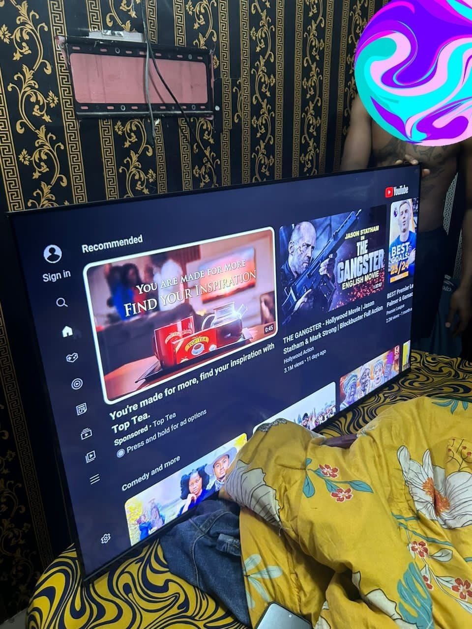 ❌️SOLD-OUT ... Very Clean LG 49 "inches smart TV with carton