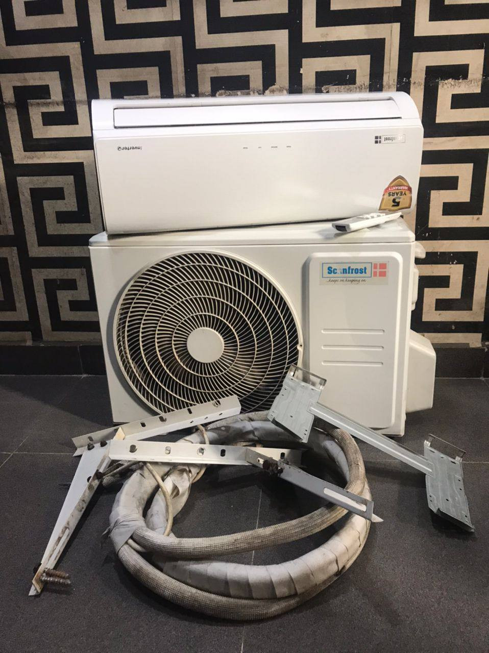 V.Clean Scanfrost 1HP Inverter Split Air Conditioner | SFACS9INM For-Sale