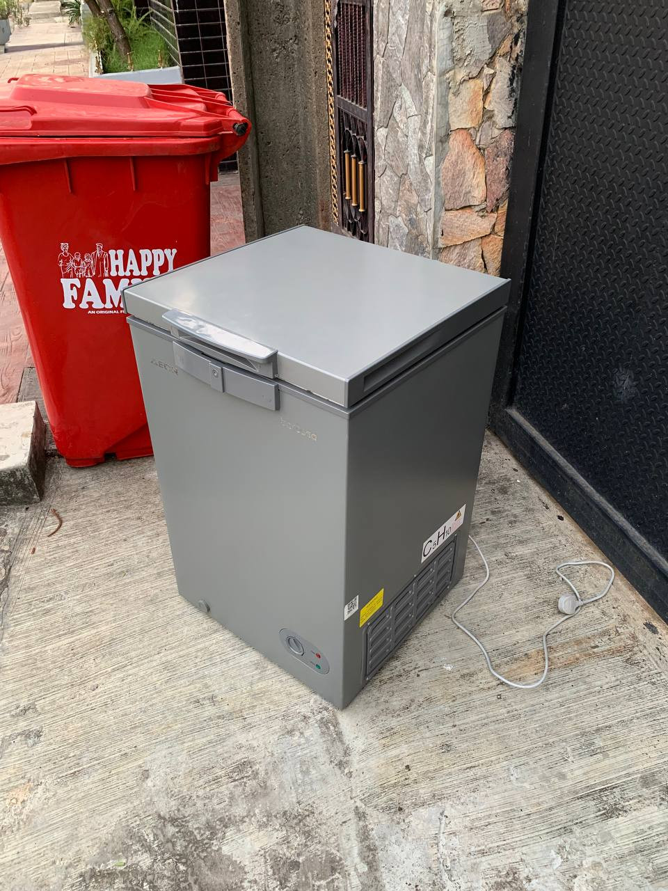 ❌❌SOLD-OUT❌❌   V.Clean Fast Freeze Aeon 100L Chest Freezer Acf100gk(Frae100) For-Sale