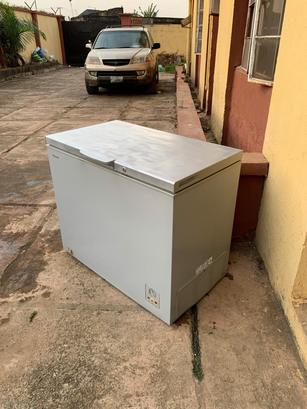 Very clean Hisense 249L deep freezer